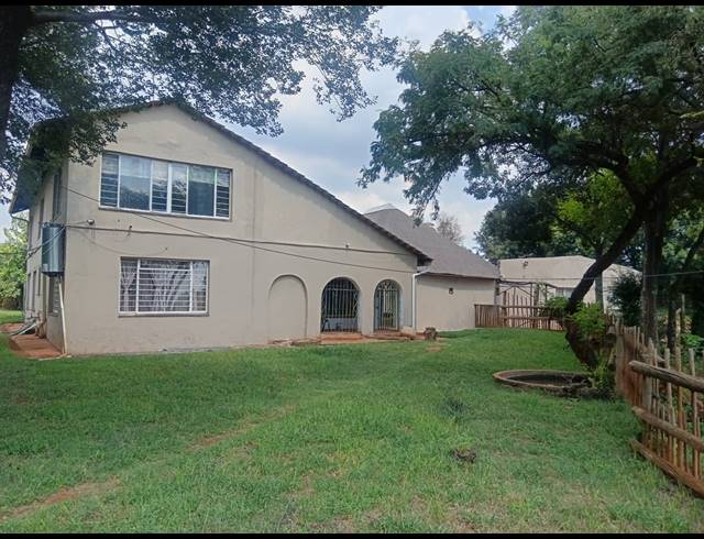 4 BEDROOM FREEHOLD FOR SALE IN AVALONIA AH